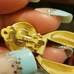 Givenchy Jewelry - 💎Givenchy - Golden Blue Clip-On Earrings Givenchy Jewelry - 💎Givenchy - Golden Blue Clip-On Earrings